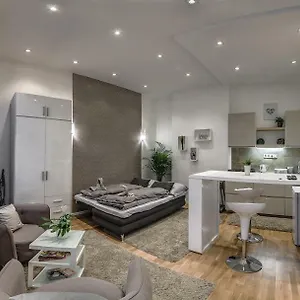 diamond-budapest.inbudapesthotels.com/